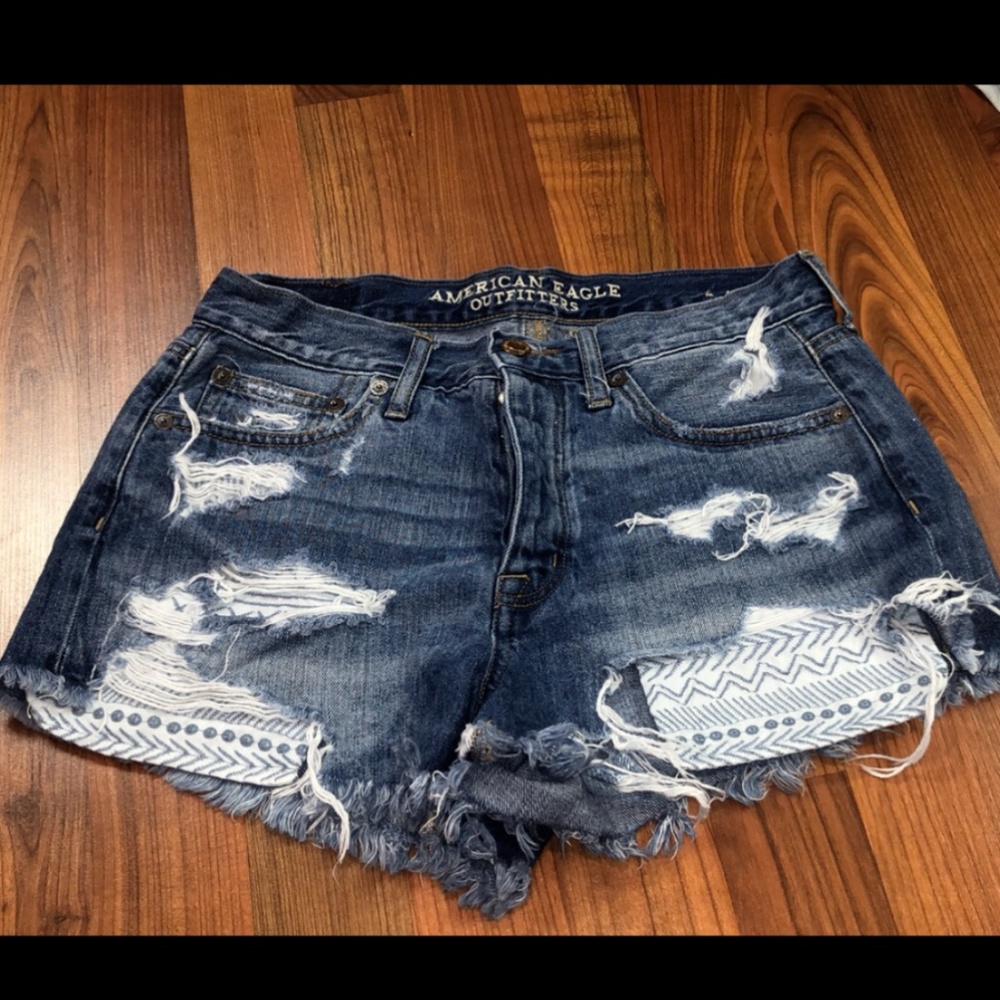 American Eagle high waisted shorts
